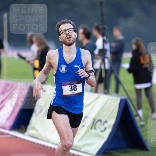 08.08.2026 - Nacht der Zehner Michael Strokosch http://msf.ph/oto/9931108 08.08.2026 20:57:24 Laufen 38 meine-sportfotos.de