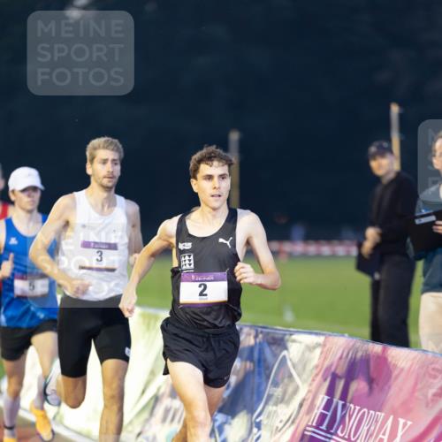 08.08.2026 - Nacht der Zehner Michael Strokosch http://msf.ph/oto/9931177 08.08.2026 21:19:38 Laufen 3, 2 meine-sportfotos.de