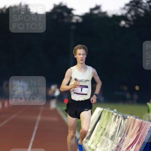 08.08.2026 - Nacht der Zehner Michael Strokosch http://msf.ph/oto/9931211 08.08.2026 21:21:54 Laufen  meine-sportfotos.de
