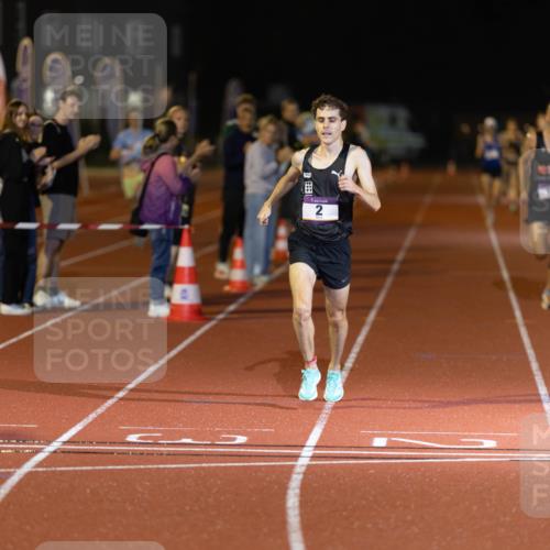 08.08.2026 - Nacht der Zehner Michael Strokosch http://msf.ph/oto/9931366 08.08.2026 21:49:05 Laufen 18, 2 meine-sportfotos.de