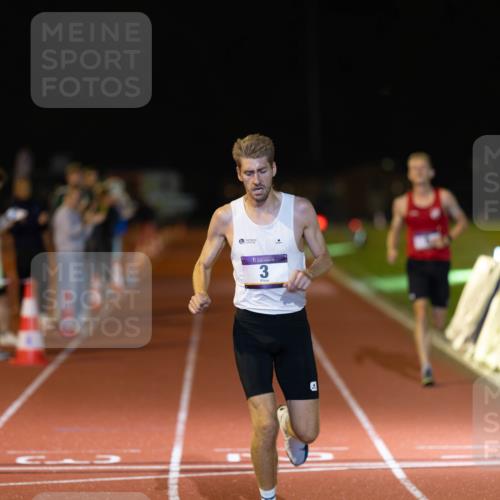08.08.2026 - Nacht der Zehner Michael Strokosch http://msf.ph/oto/9931388 08.08.2026 21:50:02 Laufen 3 meine-sportfotos.de