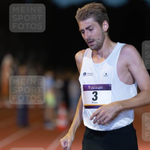 08.08.2026 - Nacht der Zehner Michael Strokosch http://msf.ph/oto/9931396 08.08.2026 21:50:04 Laufen 10, 3 meine-sportfotos.de