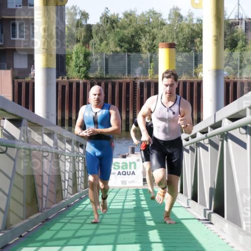 09.08.2026 - GEWOBA Citytriathlon Bremen Yannick Fuchs http://msf.ph/oto/9931522 09.08.2026 10:13:25 Schwimmen 284, 286, 310, 387, 393 meine-sportfotos.de