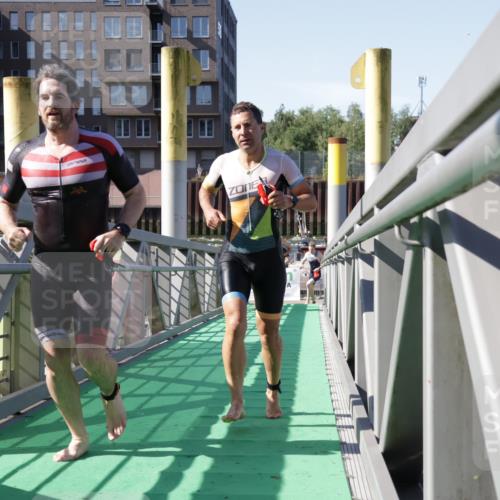 09.08.2026 - GEWOBA Citytriathlon Bremen Yannick Fuchs http://msf.ph/oto/9931808 09.08.2026 10:17:12 Schwimmen 295, 319, 327, 359, 364, 378, 392, 403, 463 meine-sportfotos.de