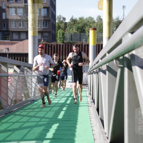 09.08.2026 - GEWOBA Citytriathlon Bremen Yannick Fuchs http://msf.ph/oto/9931815 09.08.2026 10:17:16 Schwimmen 295, 312, 319, 327, 332, 352, 356, 359, 364, 378, 392, 403 meine-sportfotos.de