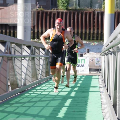 09.08.2026 - GEWOBA Citytriathlon Bremen Yannick Fuchs http://msf.ph/oto/9931834 09.08.2026 10:17:25 Schwimmen 289, 312, 332, 352, 356, 359, 378, 379, 395, 403 meine-sportfotos.de
