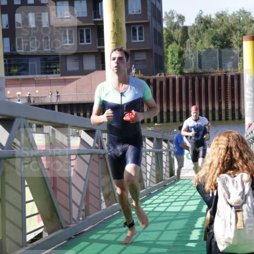 09.08.2026 - GEWOBA Citytriathlon Bremen Yannick Fuchs http://msf.ph/oto/9931856 09.08.2026 10:18:17 Schwimmen 288, 303, 317, 337, 350, 388, 478 meine-sportfotos.de