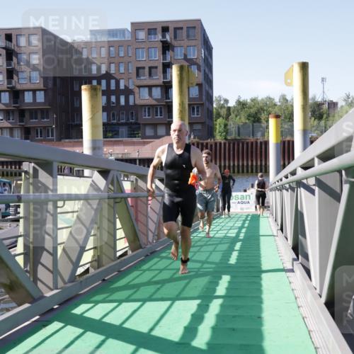 09.08.2026 - GEWOBA Citytriathlon Bremen Yannick Fuchs http://msf.ph/oto/9931885 09.08.2026 10:19:01 Schwimmen 294, 299, 304, 328, 406, 408, 465, 479, 516 meine-sportfotos.de