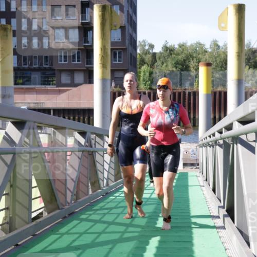 09.08.2026 - GEWOBA Citytriathlon Bremen Yannick Fuchs http://msf.ph/oto/9931949 09.08.2026 10:19:40 Schwimmen 305, 344, 353, 407, 430, 443, 456, 490, 515, 517 meine-sportfotos.de
