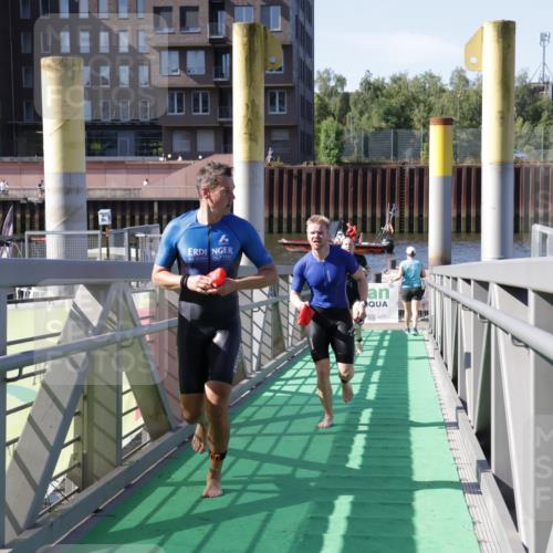 09.08.2026 - GEWOBA Citytriathlon Bremen Yannick Fuchs http://msf.ph/oto/9931997 09.08.2026 10:20:26 Schwimmen 292, 330, 385, 458, 500 meine-sportfotos.de