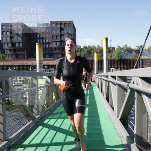 09.08.2026 - GEWOBA Citytriathlon Bremen Yannick Fuchs http://msf.ph/oto/9932161 09.08.2026 10:21:56 Schwimmen 410, 461, 467, 477, 483, 484, 486, 495, 501, 503, 508, 514, 532 meine-sportfotos.de