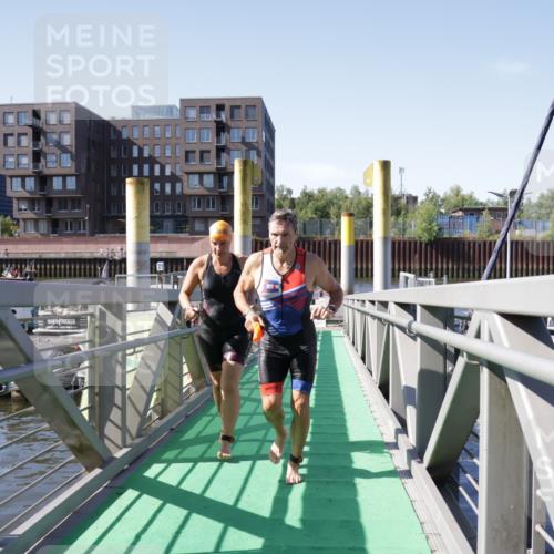09.08.2026 - GEWOBA Citytriathlon Bremen Yannick Fuchs http://msf.ph/oto/9932208 09.08.2026 10:22:11 Schwimmen 221, 419, 461, 477, 483, 487, 493, 495, 501, 508, 514 meine-sportfotos.de
