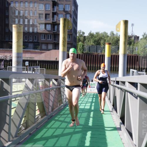 09.08.2026 - GEWOBA Citytriathlon Bremen Yannick Fuchs http://msf.ph/oto/9932224 09.08.2026 10:22:22 Schwimmen 7, 59, 125, 221, 419, 448, 460, 487, 493, 510 meine-sportfotos.de