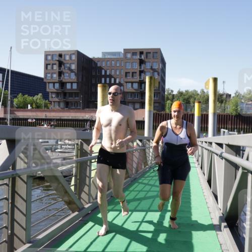 09.08.2026 - GEWOBA Citytriathlon Bremen Yannick Fuchs http://msf.ph/oto/9932234 09.08.2026 10:22:24 Schwimmen 7, 59, 125, 419, 448, 460, 493, 510 meine-sportfotos.de