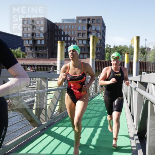 09.08.2026 - GEWOBA Citytriathlon Bremen Yannick Fuchs http://msf.ph/oto/9932283 09.08.2026 10:22:37 Schwimmen 1, 7, 25, 39, 59, 173, 239, 413, 439, 448, 460, 476, 504, 510 meine-sportfotos.de