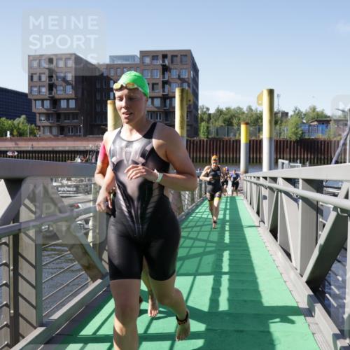 09.08.2026 - GEWOBA Citytriathlon Bremen Yannick Fuchs http://msf.ph/oto/9932312 09.08.2026 10:22:48 Schwimmen 1, 25, 39, 83, 173, 239, 413, 439, 476, 494, 513 meine-sportfotos.de
