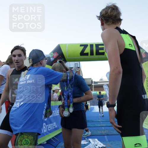 09.08.2026 - GEWOBA Citytriathlon Bremen Yannick Fuchs http://msf.ph/oto/9932378 09.08.2026 11:13:17 Ziel 360, 378 meine-sportfotos.de