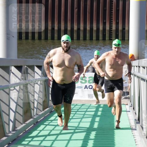 09.08.2026 - GEWOBA Citytriathlon Bremen Yannick Fuchs http://msf.ph/oto/9932482 09.08.2026 10:24:15 Schwimmen 193, 195, 215, 424, 425, 444, 521 meine-sportfotos.de