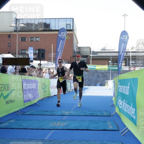 09.08.2026 - GEWOBA Citytriathlon Bremen Yannick Fuchs http://msf.ph/oto/9932581 09.08.2026 11:15:54 Ziel 322, 523 meine-sportfotos.de