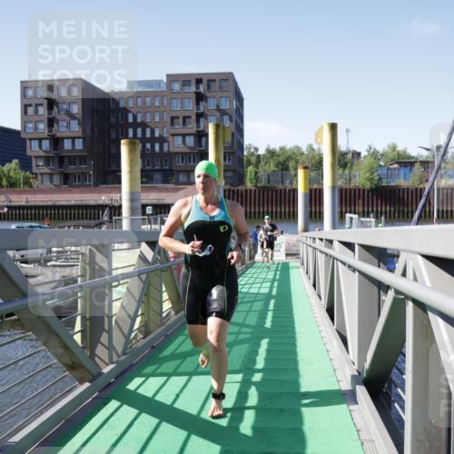 09.08.2026 - GEWOBA Citytriathlon Bremen Yannick Fuchs http://msf.ph/oto/9932636 09.08.2026 10:25:11 Schwimmen 3, 37, 41, 89, 99, 107, 119, 123, 163, 175, 434 meine-sportfotos.de