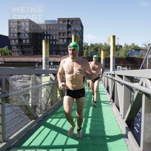 09.08.2026 - GEWOBA Citytriathlon Bremen Yannick Fuchs http://msf.ph/oto/9932663 09.08.2026 10:25:21 Schwimmen 37, 41, 95, 107, 113, 123, 137, 157, 163, 201, 225, 229, 431 meine-sportfotos.de