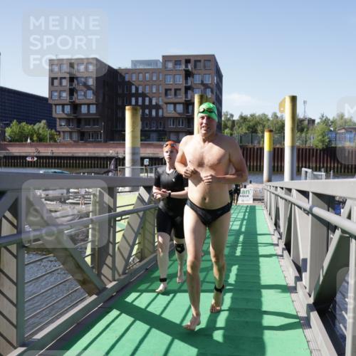 09.08.2026 - GEWOBA Citytriathlon Bremen Yannick Fuchs http://msf.ph/oto/9932669 09.08.2026 10:25:22 Schwimmen 41, 95, 107, 113, 137, 157, 163, 201, 225, 229, 431 meine-sportfotos.de