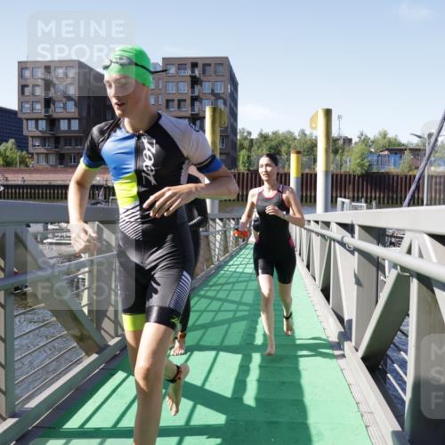 09.08.2026 - GEWOBA Citytriathlon Bremen Yannick Fuchs http://msf.ph/oto/9932783 09.08.2026 10:25:56 Schwimmen 29, 57, 129, 141, 153, 179, 181, 241, 422, 429, 485 meine-sportfotos.de