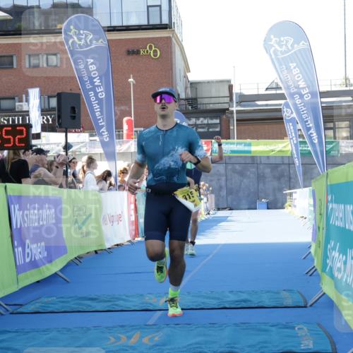 09.08.2026 - GEWOBA Citytriathlon Bremen Yannick Fuchs http://msf.ph/oto/9932868 09.08.2026 11:17:56 Ziel 315, 389 meine-sportfotos.de