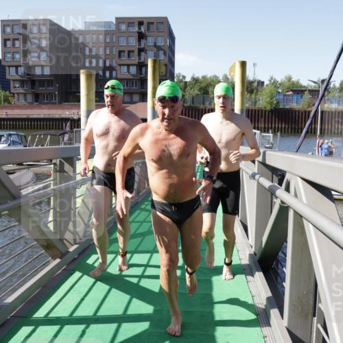 09.08.2026 - GEWOBA Citytriathlon Bremen Yannick Fuchs http://msf.ph/oto/9932876 09.08.2026 10:26:56 Schwimmen 9, 19, 53, 71, 117, 155, 411 meine-sportfotos.de