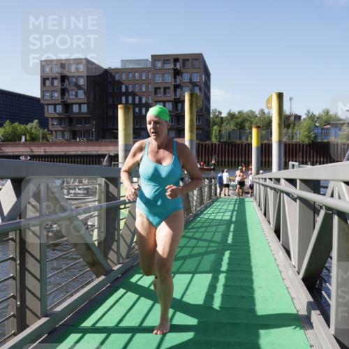 09.08.2026 - GEWOBA Citytriathlon Bremen Yannick Fuchs http://msf.ph/oto/9933047 09.08.2026 10:28:44 Schwimmen 115, 165, 245 meine-sportfotos.de