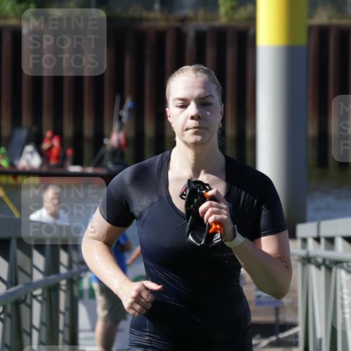 09.08.2026 - GEWOBA Citytriathlon Bremen Yannick Fuchs http://msf.ph/oto/9933088 09.08.2026 10:30:08 Schwimmen 91, 441 meine-sportfotos.de