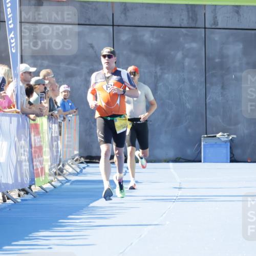 09.08.2026 - GEWOBA Citytriathlon Bremen Yannick Fuchs http://msf.ph/oto/9933174 09.08.2026 11:21:10 Ziel 177 meine-sportfotos.de