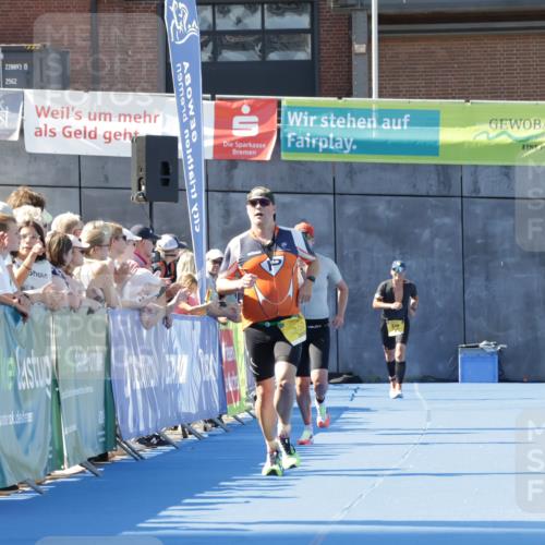 09.08.2026 - GEWOBA Citytriathlon Bremen Yannick Fuchs http://msf.ph/oto/9933177 09.08.2026 11:21:12 Ziel 478, 528 meine-sportfotos.de
