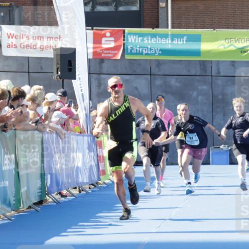 09.08.2026 - GEWOBA Citytriathlon Bremen Yannick Fuchs http://msf.ph/oto/9933295 09.08.2026 11:22:46 Ziel 81, 395, 493 meine-sportfotos.de