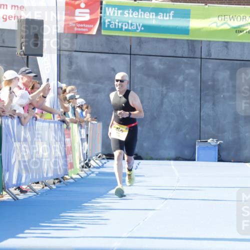 09.08.2026 - GEWOBA Citytriathlon Bremen Yannick Fuchs http://msf.ph/oto/9933331 09.08.2026 11:22:57 Ziel 325, 328, 406 meine-sportfotos.de