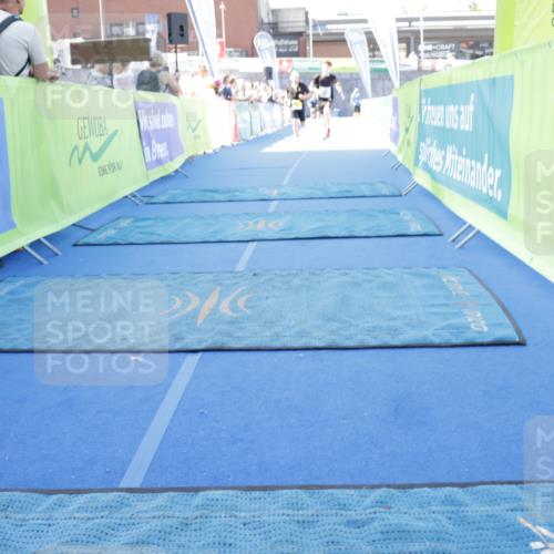 09.08.2026 - GEWOBA Citytriathlon Bremen Yannick Fuchs http://msf.ph/oto/9933436 09.08.2026 11:24:40 Ziel 129, 392, 407 meine-sportfotos.de