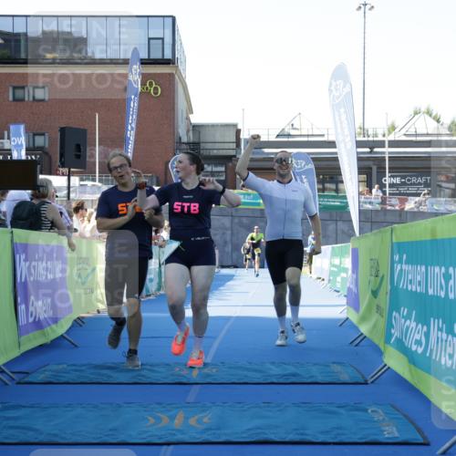 09.08.2026 - GEWOBA Citytriathlon Bremen Yannick Fuchs http://msf.ph/oto/9933576 09.08.2026 11:27:14 Ziel 215, 329 meine-sportfotos.de