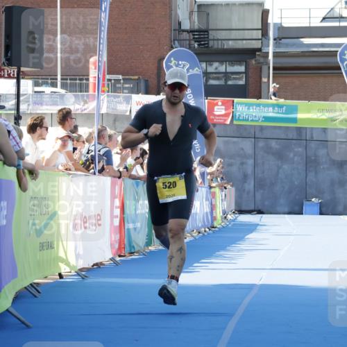 09.08.2026 - GEWOBA Citytriathlon Bremen Yannick Fuchs http://msf.ph/oto/9933593 09.08.2026 11:27:22 Ziel 339, 520 meine-sportfotos.de