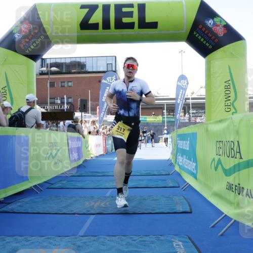 09.08.2026 - GEWOBA Citytriathlon Bremen Yannick Fuchs http://msf.ph/oto/9933731 09.08.2026 11:29:25 Ziel 47, 137, 317 meine-sportfotos.de