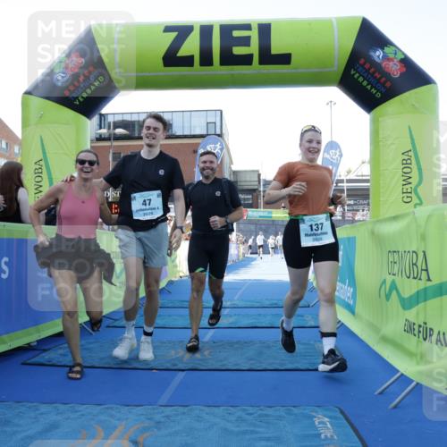 09.08.2026 - GEWOBA Citytriathlon Bremen Yannick Fuchs http://msf.ph/oto/9933751 09.08.2026 11:29:31 Ziel 47, 137, 312 meine-sportfotos.de