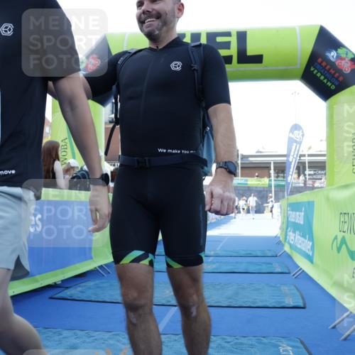 09.08.2026 - GEWOBA Citytriathlon Bremen Yannick Fuchs http://msf.ph/oto/9933758 09.08.2026 11:29:33 Ziel 47, 137, 312 meine-sportfotos.de
