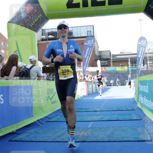09.08.2026 - GEWOBA Citytriathlon Bremen Yannick Fuchs http://msf.ph/oto/9933805 09.08.2026 11:29:53 Ziel 237, 295, 385 meine-sportfotos.de