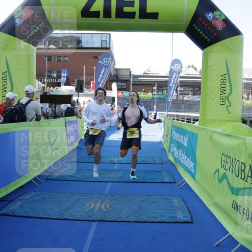 09.08.2026 - GEWOBA Citytriathlon Bremen Yannick Fuchs http://msf.ph/oto/9933816 09.08.2026 11:30:00 Ziel 201, 295, 300, 437, 453 meine-sportfotos.de