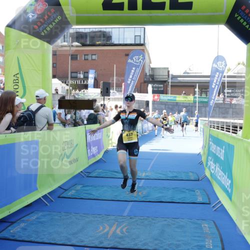 09.08.2026 - GEWOBA Citytriathlon Bremen Yannick Fuchs http://msf.ph/oto/9933820 09.08.2026 11:30:02 Ziel 153, 201, 295, 300, 437, 453 meine-sportfotos.de
