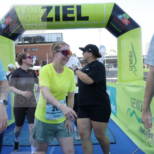 09.08.2026 - GEWOBA Citytriathlon Bremen Yannick Fuchs http://msf.ph/oto/9933842 09.08.2026 11:30:10 Ziel 153, 201, 486 meine-sportfotos.de