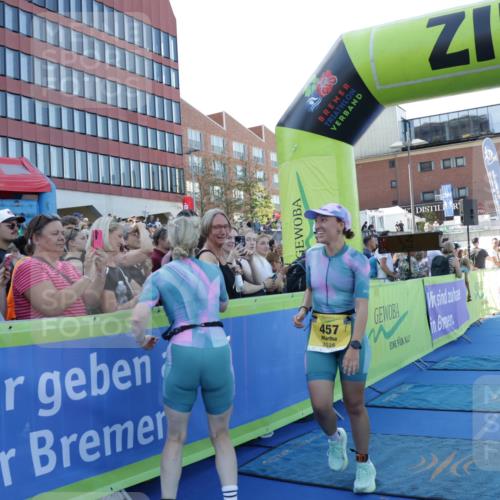 09.08.2026 - GEWOBA Citytriathlon Bremen Yannick Fuchs http://msf.ph/oto/9933921 09.08.2026 11:31:12 Ziel 334, 370, 405, 452, 457 meine-sportfotos.de