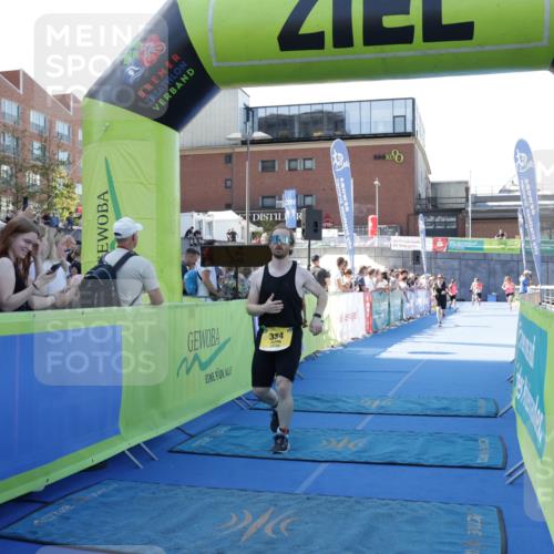 09.08.2026 - GEWOBA Citytriathlon Bremen Yannick Fuchs http://msf.ph/oto/9933935 09.08.2026 11:31:17 Ziel 63, 334, 370, 497 meine-sportfotos.de
