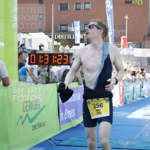 09.08.2026 - GEWOBA Citytriathlon Bremen Yannick Fuchs http://msf.ph/oto/9933965 09.08.2026 11:31:27 Ziel 63, 356 meine-sportfotos.de