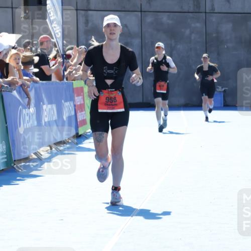 09.08.2026 - GEWOBA Citytriathlon Bremen Yannick Fuchs http://msf.ph/oto/9934044 09.08.2026 14:33:02 Ziel 958 meine-sportfotos.de
