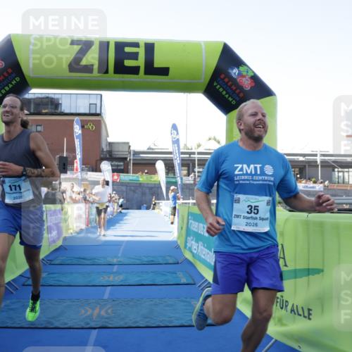 09.08.2026 - GEWOBA Citytriathlon Bremen Yannick Fuchs http://msf.ph/oto/9934119 09.08.2026 11:33:09 Ziel 35, 207, 344 meine-sportfotos.de